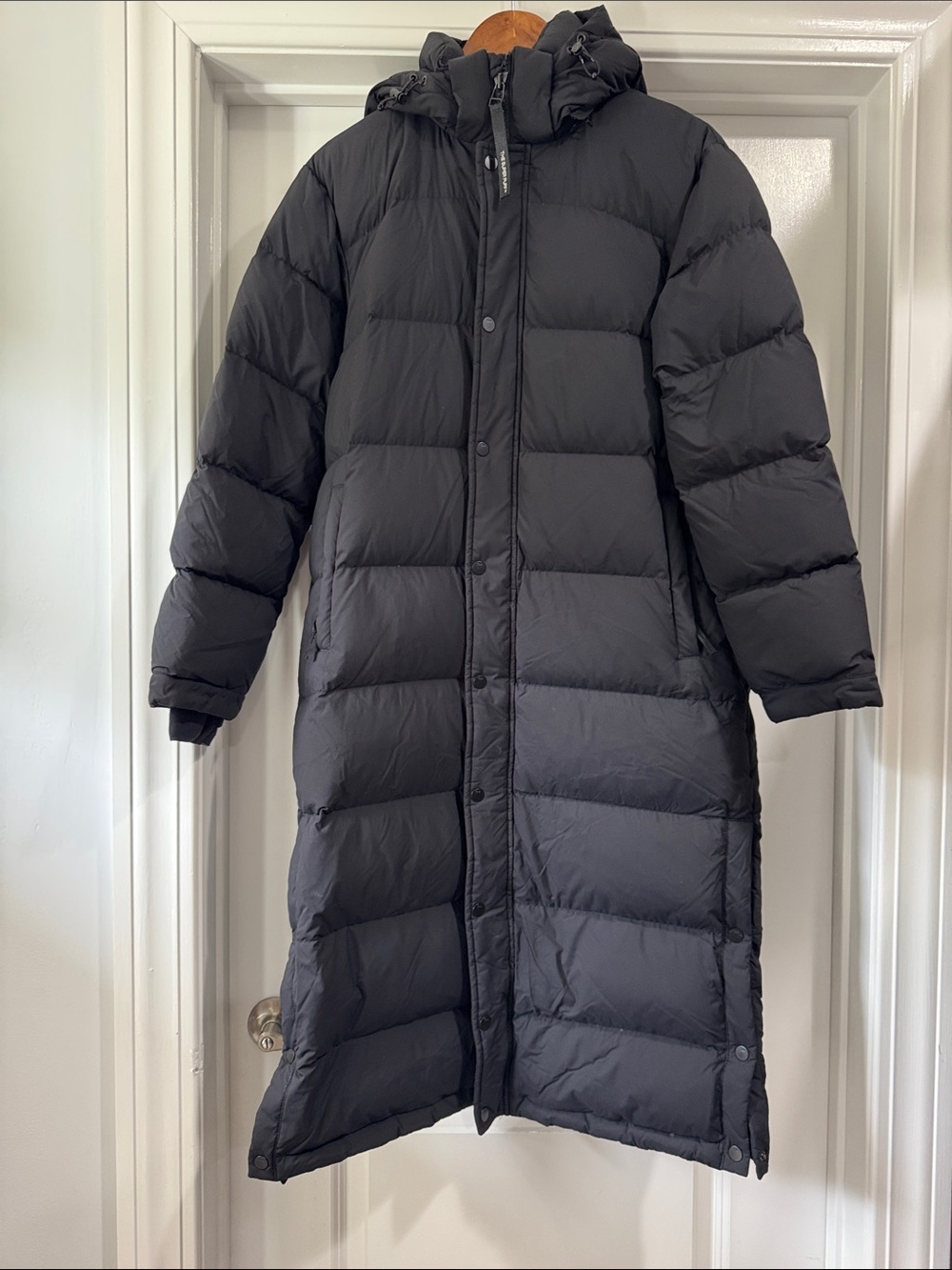 Aritzia the Superpuff Long Size Medium